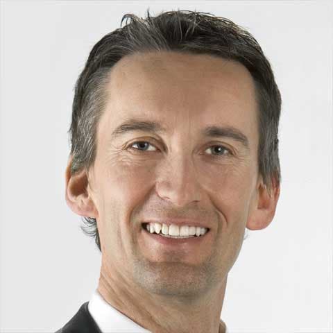 Portraitfoto von Oliver Röhrsheim, Vertriebspartner (Schweiz) bei hyperspace